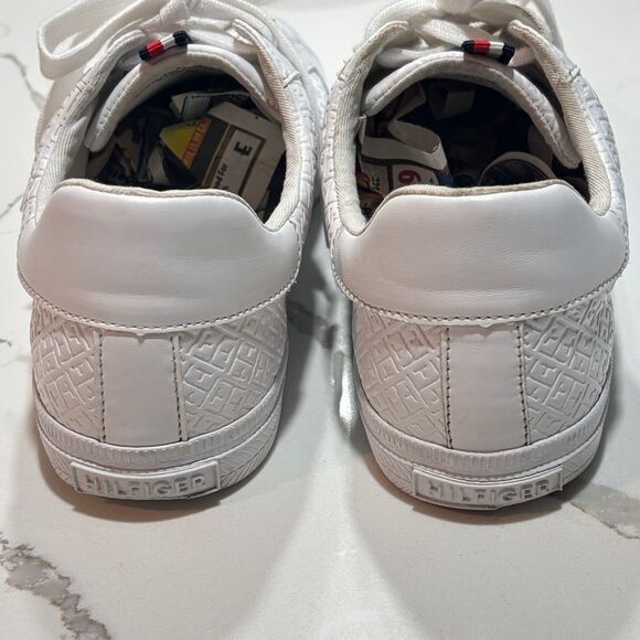 TOMMY HILFIGER | Women's Embossed White Trainers Fashion Sneakers Athletic Shoes - Picture 5 of 12